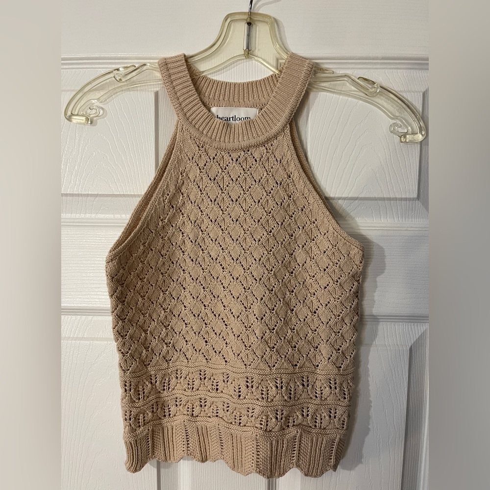 HEARTLOOM tan cream crochet knit top